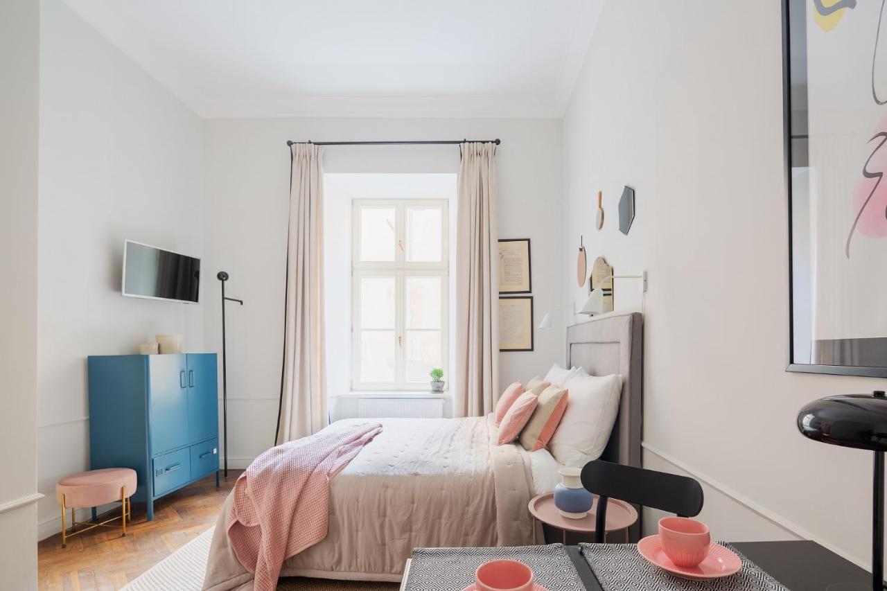Jana 3 Apartments Краков Экстерьер фото